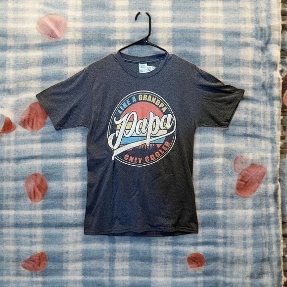 Papa Graphic Tee in Dark Gray - Picture 1 of 9